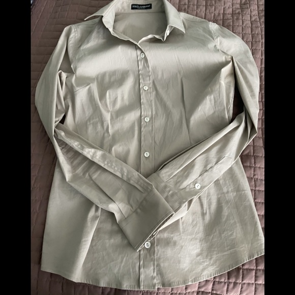 Buttoned down beige colored DG shirt - Picture 3 of 5